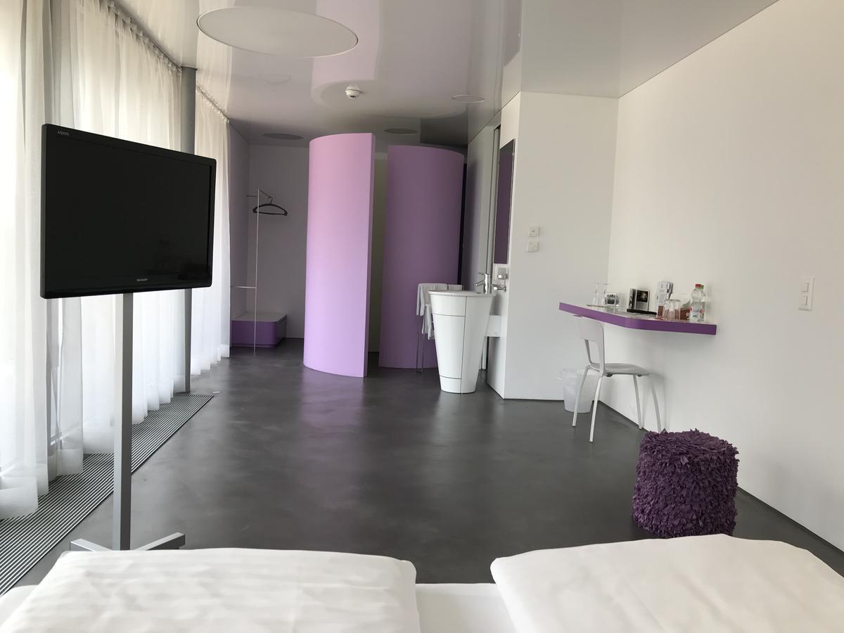 Chromotel Self Check-In Mezzovico Exterior foto